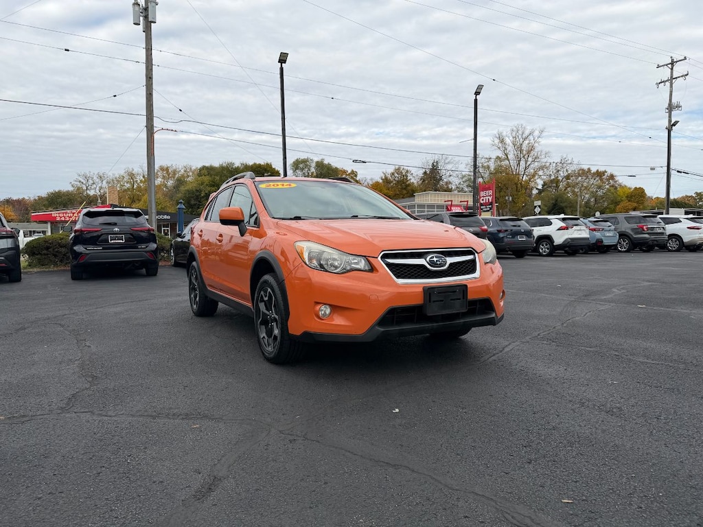 Used 2014 Subaru XV Crosstrek 2.0i Premium SUV