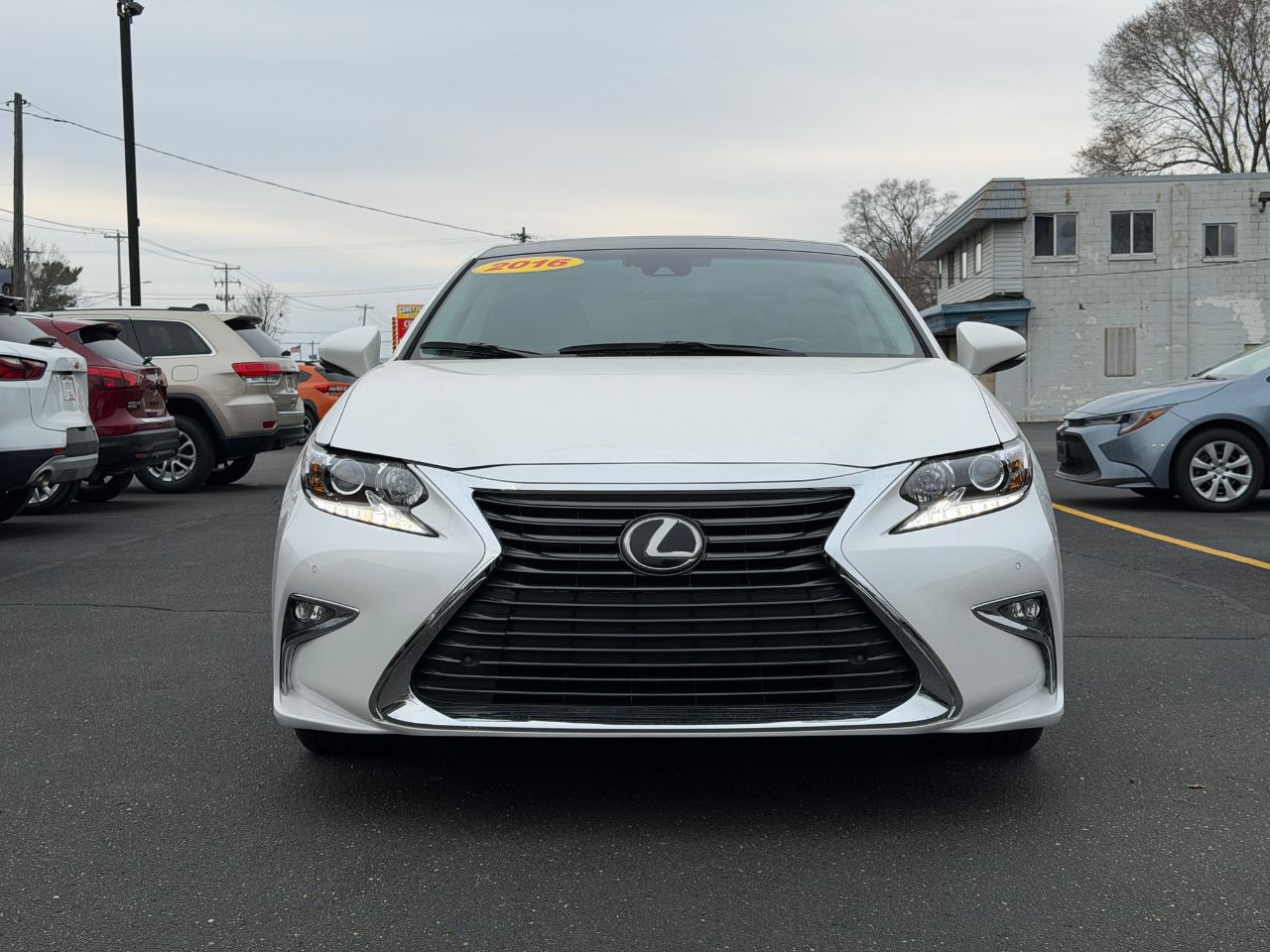 View vehicle photo 2