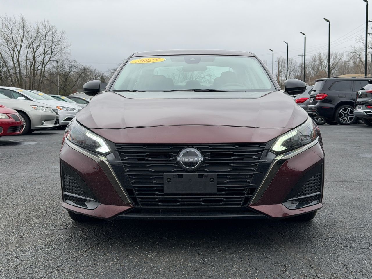 View vehicle photo 2