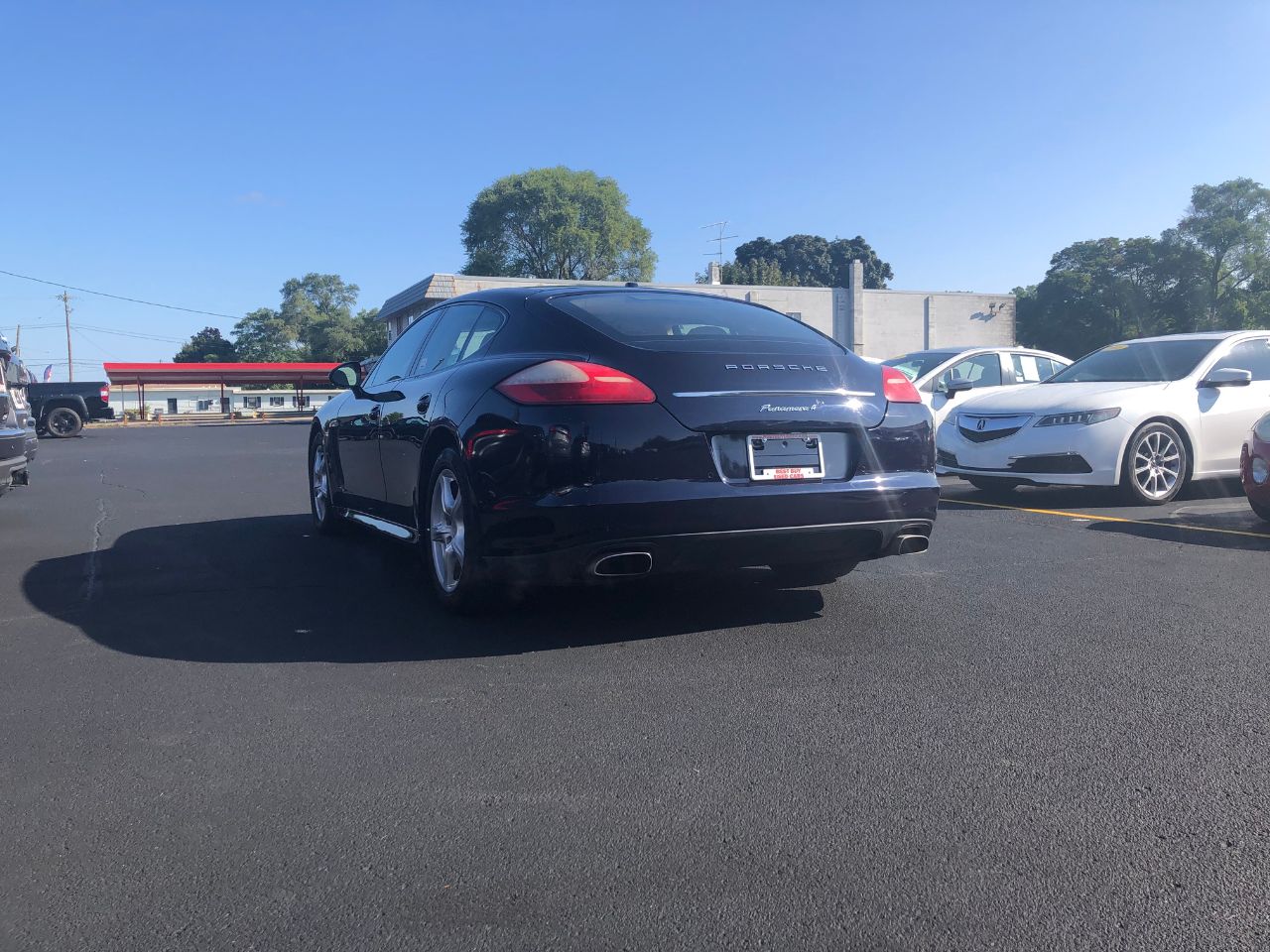 2011 Porsche Panamera 4 photo 3
