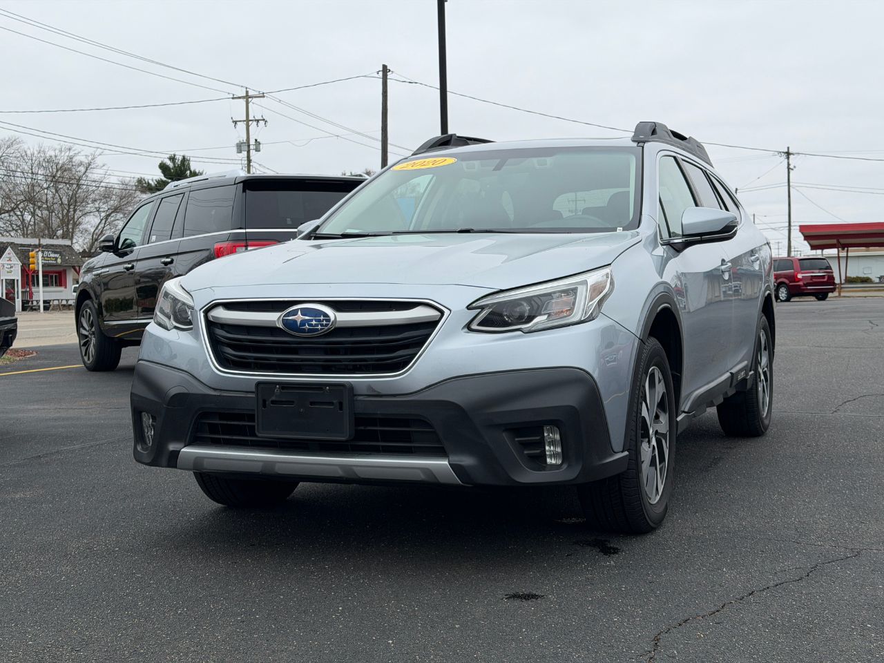 View vehicle photo 3