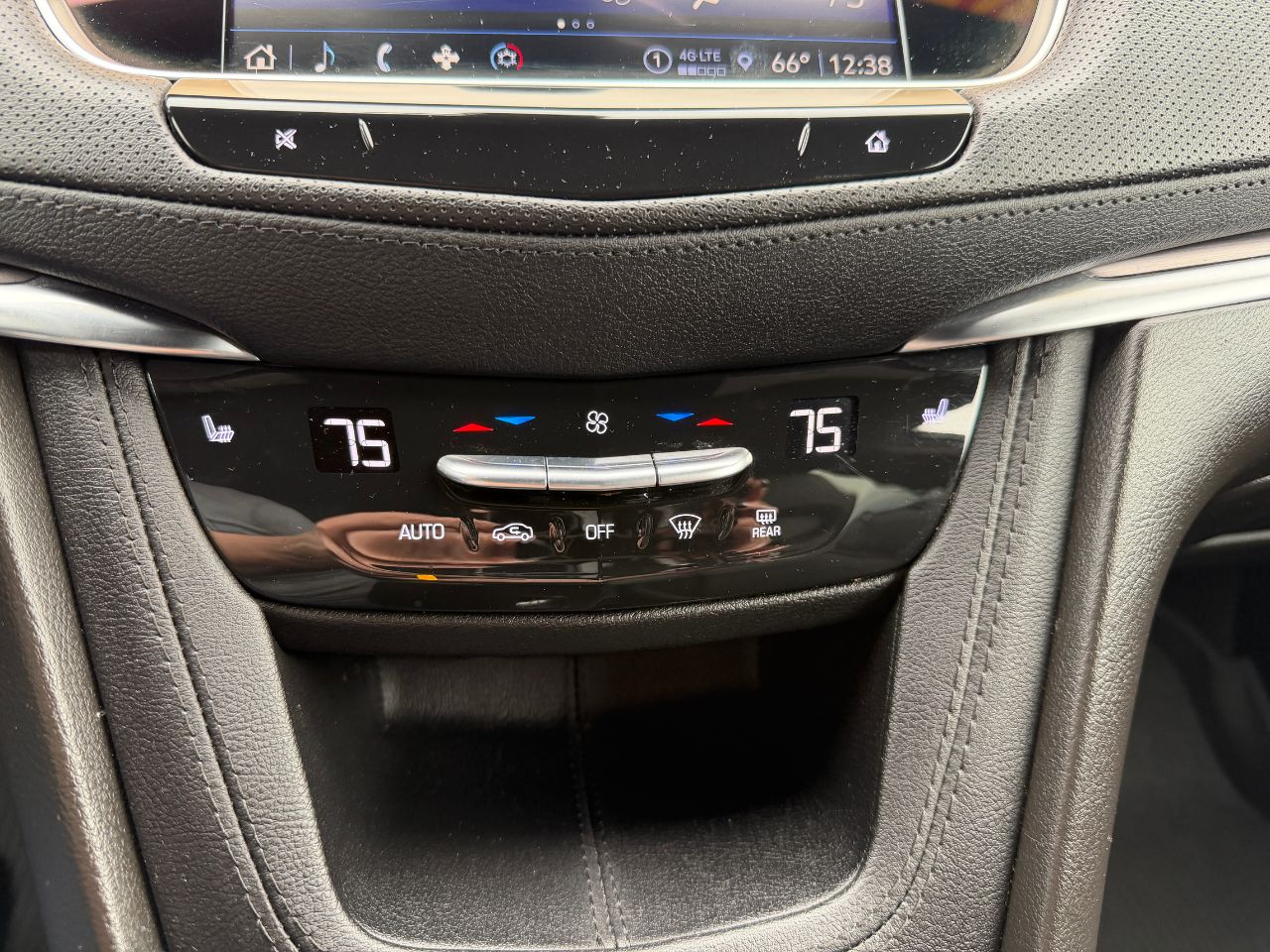 2024 Cadillac XT5 Luxury - Photo 29