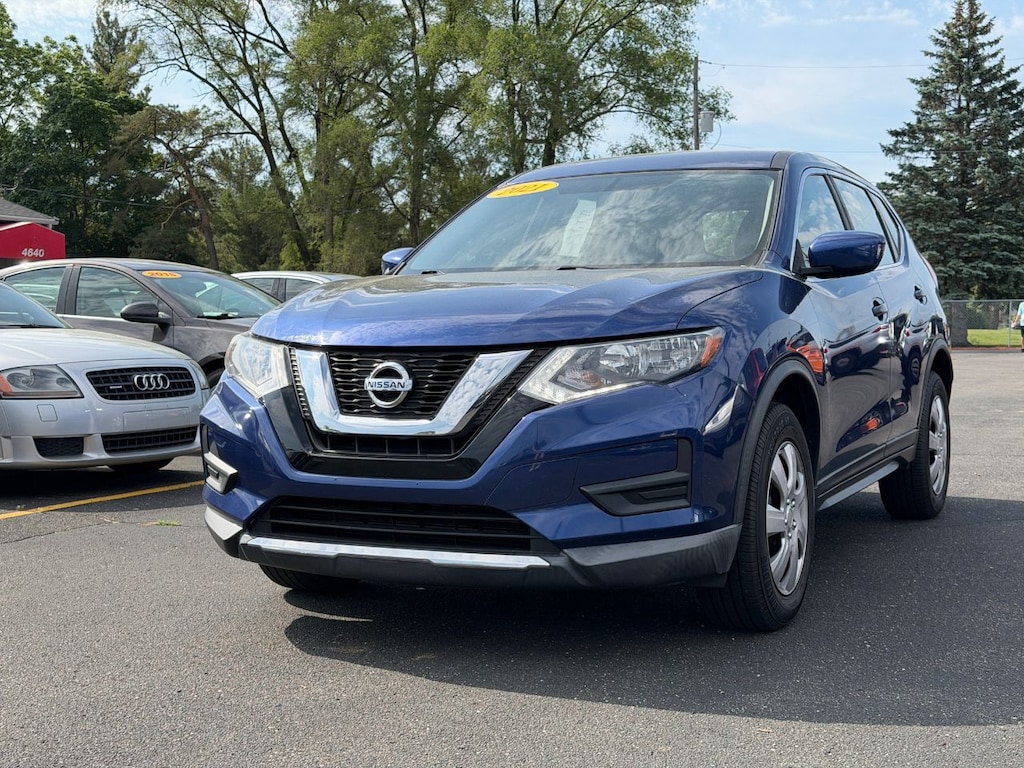 Used 2017 Nissan Rogue SUV