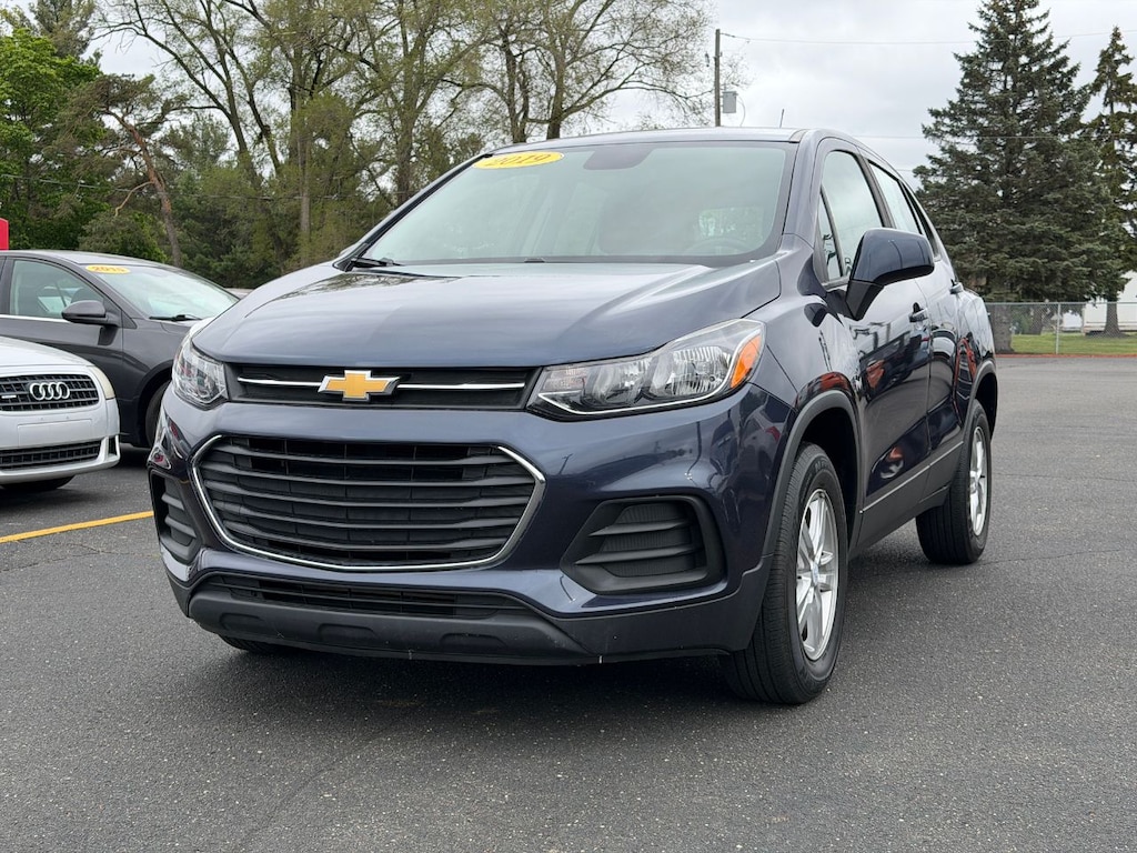 Used 2019 Chevrolet Trax LS SUV