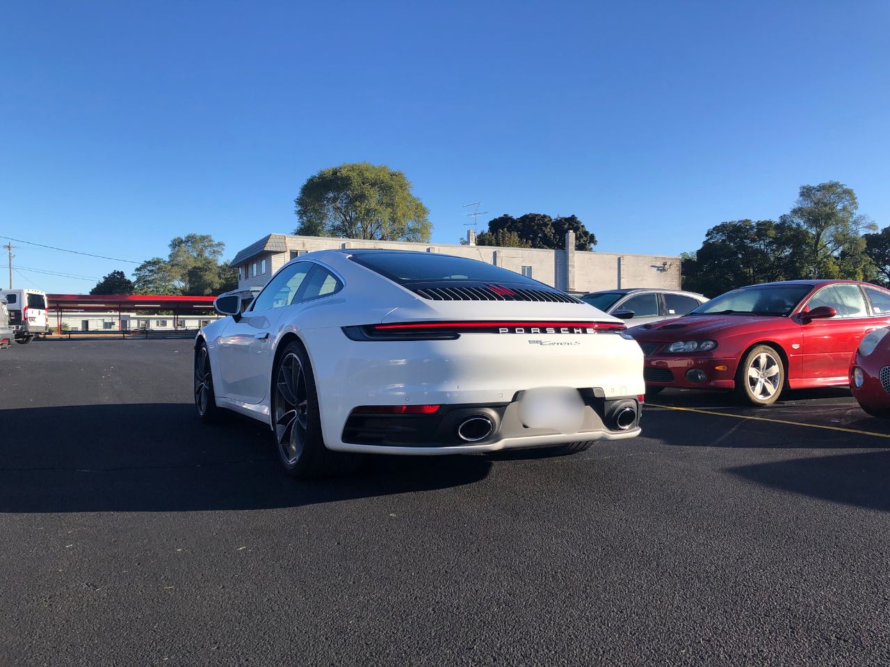 2024 Porsche 911 4 GTS photo 4