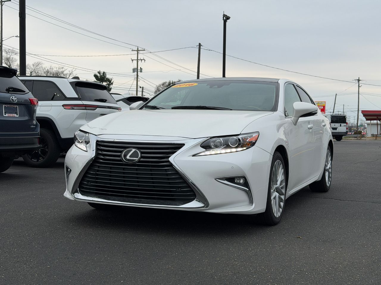 View vehicle photo 3