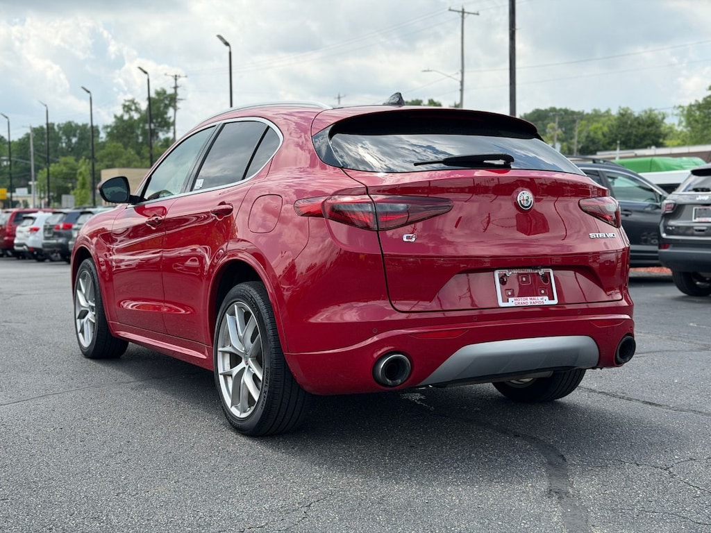 Used 2021 Alfa Romeo Stelvio Ti SUV