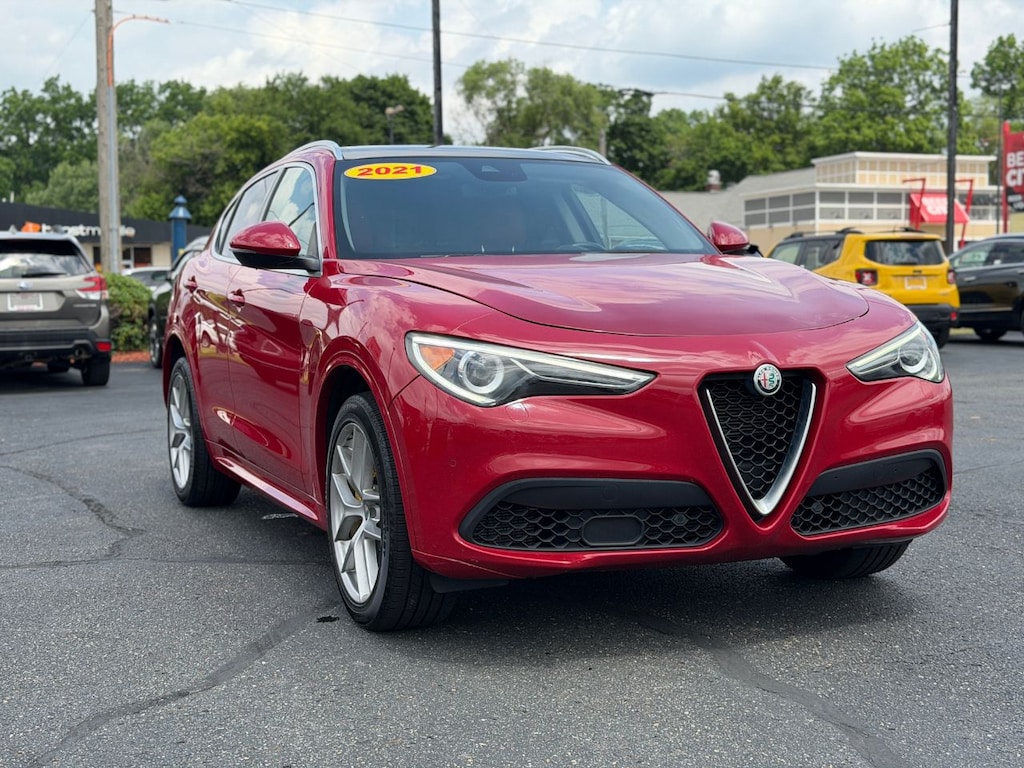 Used 2021 Alfa Romeo Stelvio Ti SUV