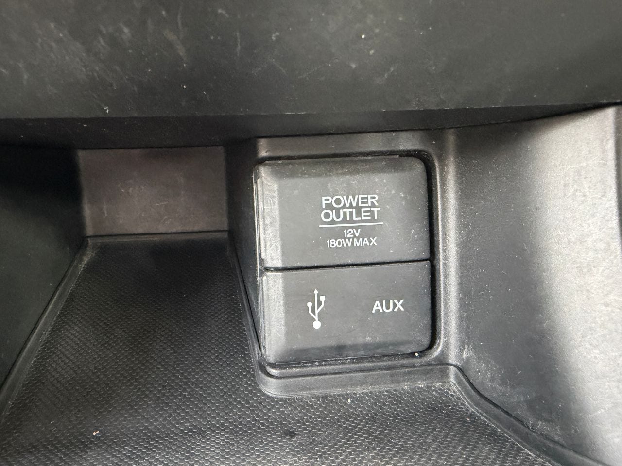 Photo 32