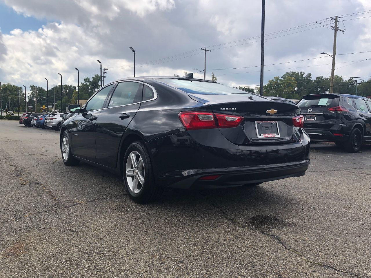 2023 Chevrolet Malibu photo 4
