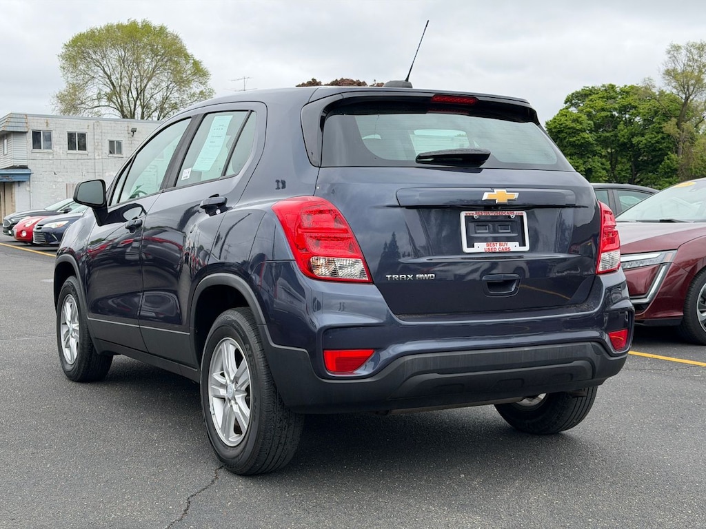 Used 2019 Chevrolet Trax LS SUV