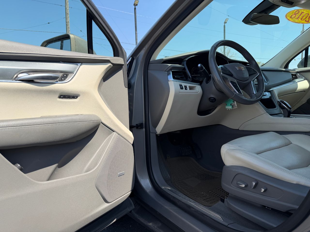 2018 Cadillac XT5 Luxury - Photo 10