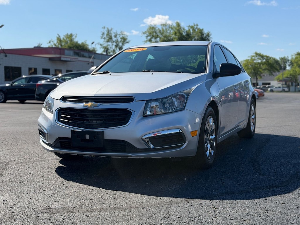 Used 2016 Chevrolet Cruze Limited LS Auto Sedan