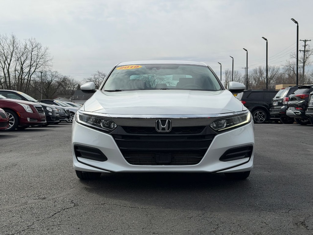 Used 2019 Honda Accord LX Sedan