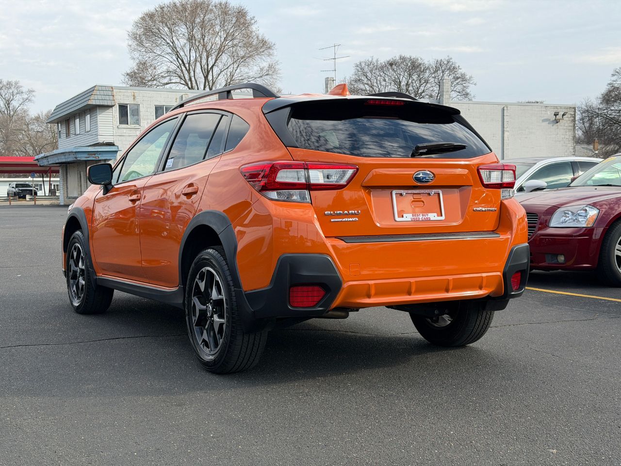 View vehicle photo 4