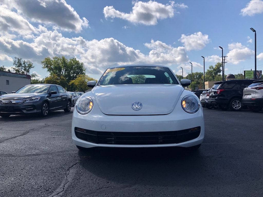 Used 2015 Volkswagen Beetle 1.8T Classic Coupe