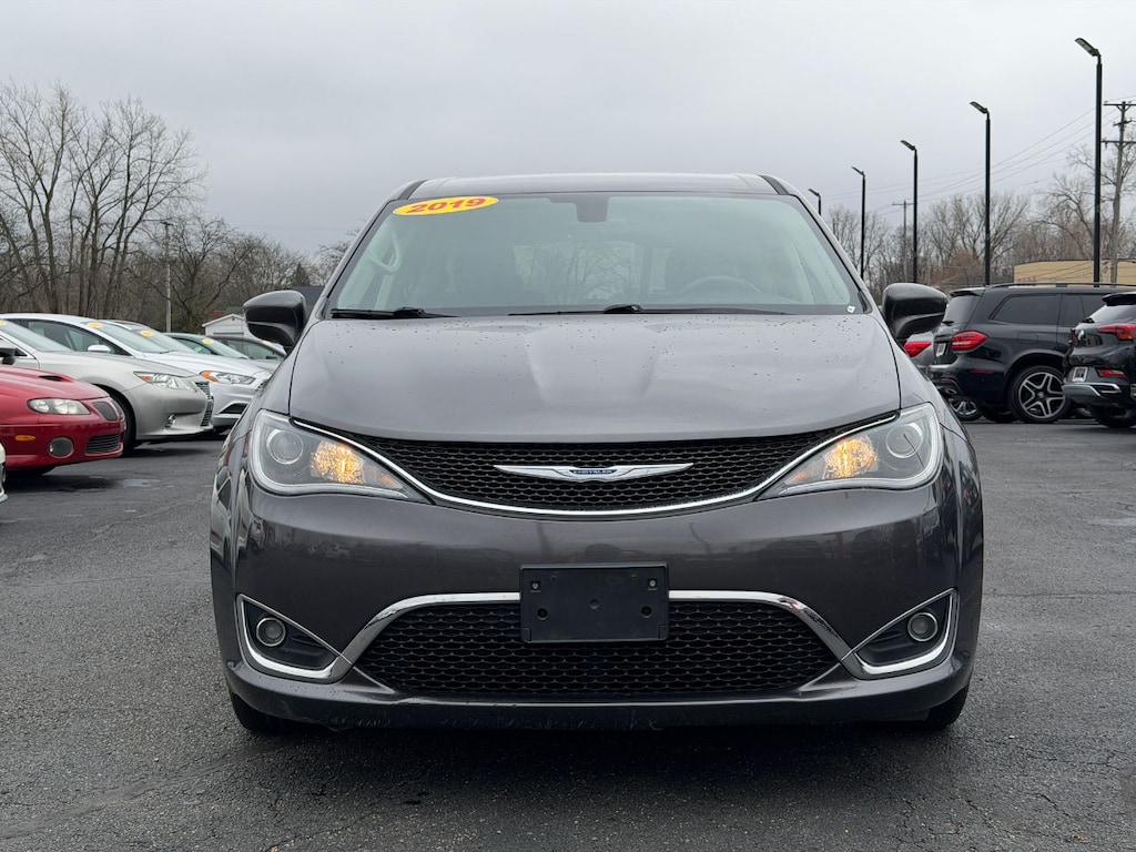 Used 2019 Chrysler Pacifica Touring Plus Van Passenger Van