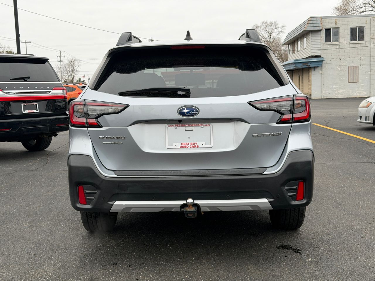 View vehicle photo 5