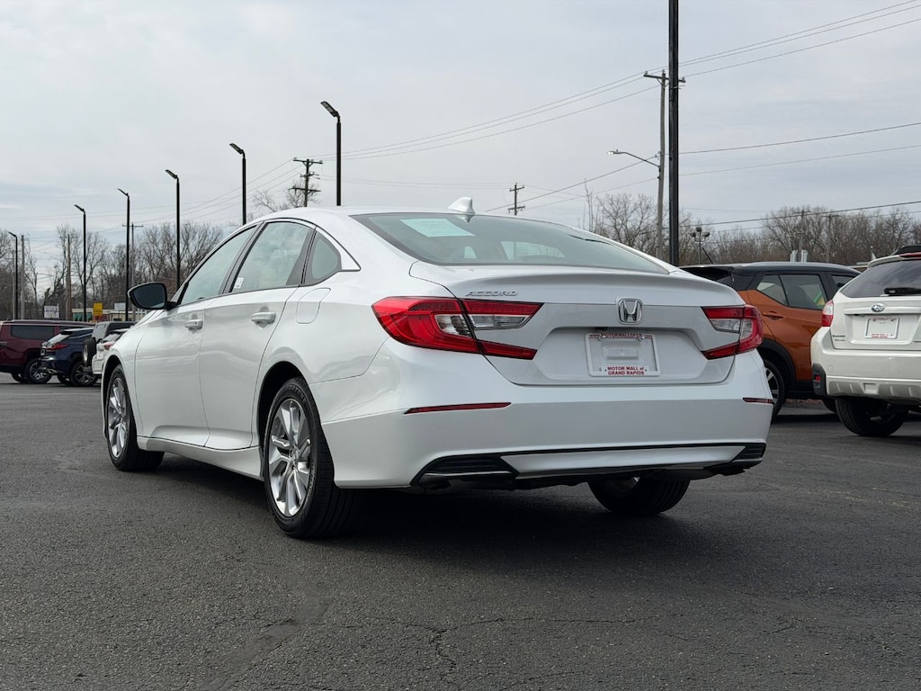 Used 2019 Honda Accord LX Sedan