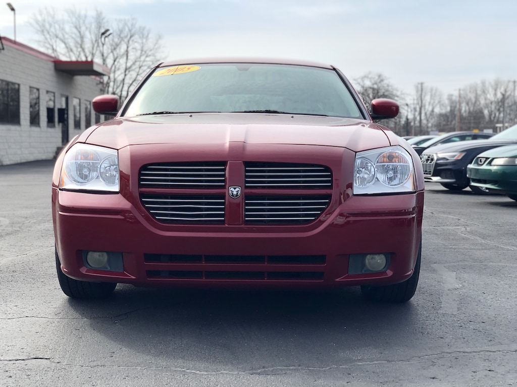 Used 2005 Dodge Magnum RT Wagon