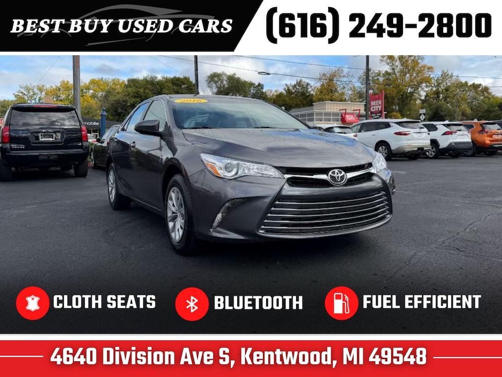 Used 2016 Toyota Camry LE Sedan