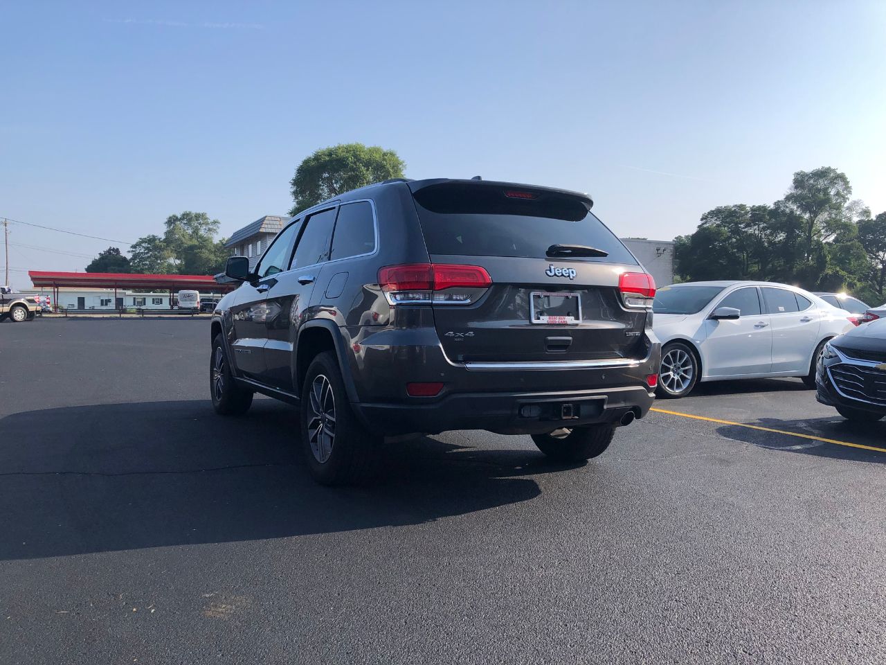 2019 Jeep Grand Cherokee Limited photo 4