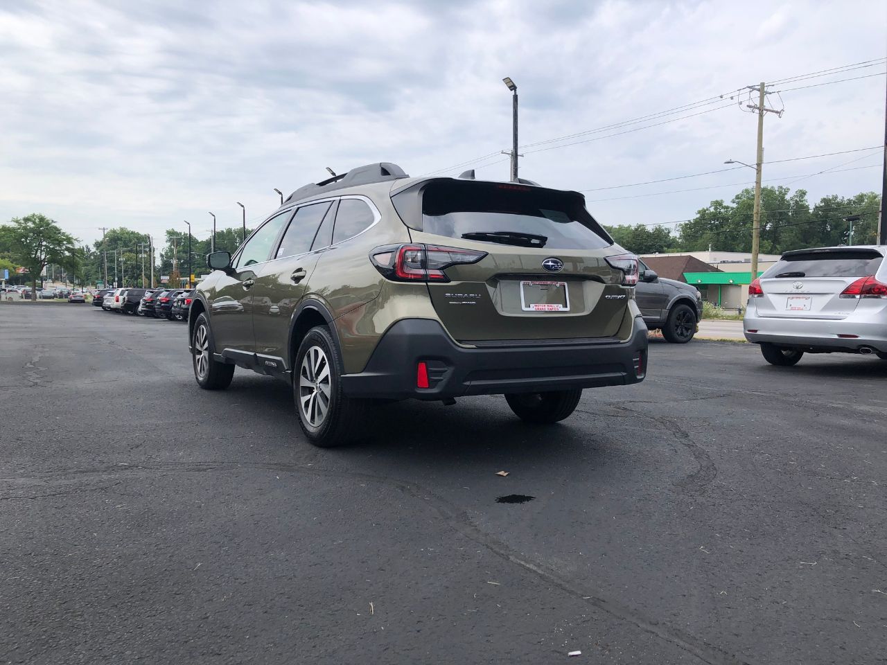 2022 Subaru Outback Premium photo 3