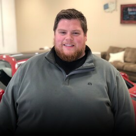 Staff member Kaleb from ID_81f080aee298