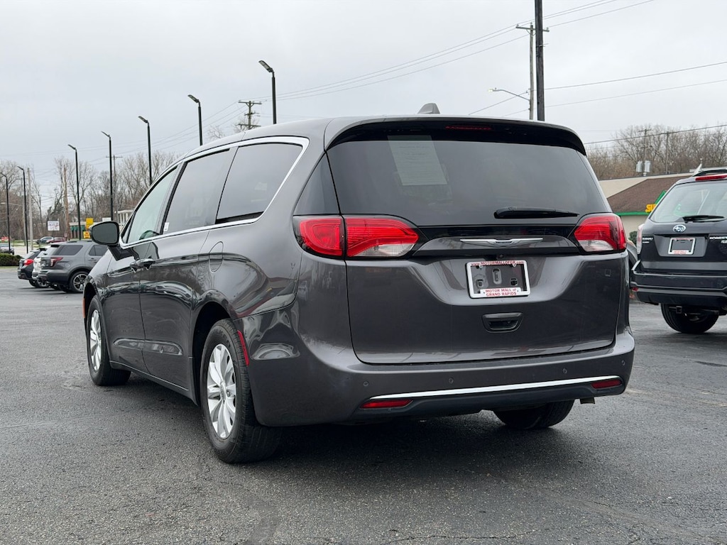 Used 2019 Chrysler Pacifica Touring Plus Van Passenger Van