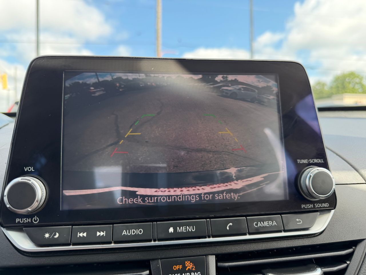 2022 Nissan Altima SR - Photo 27