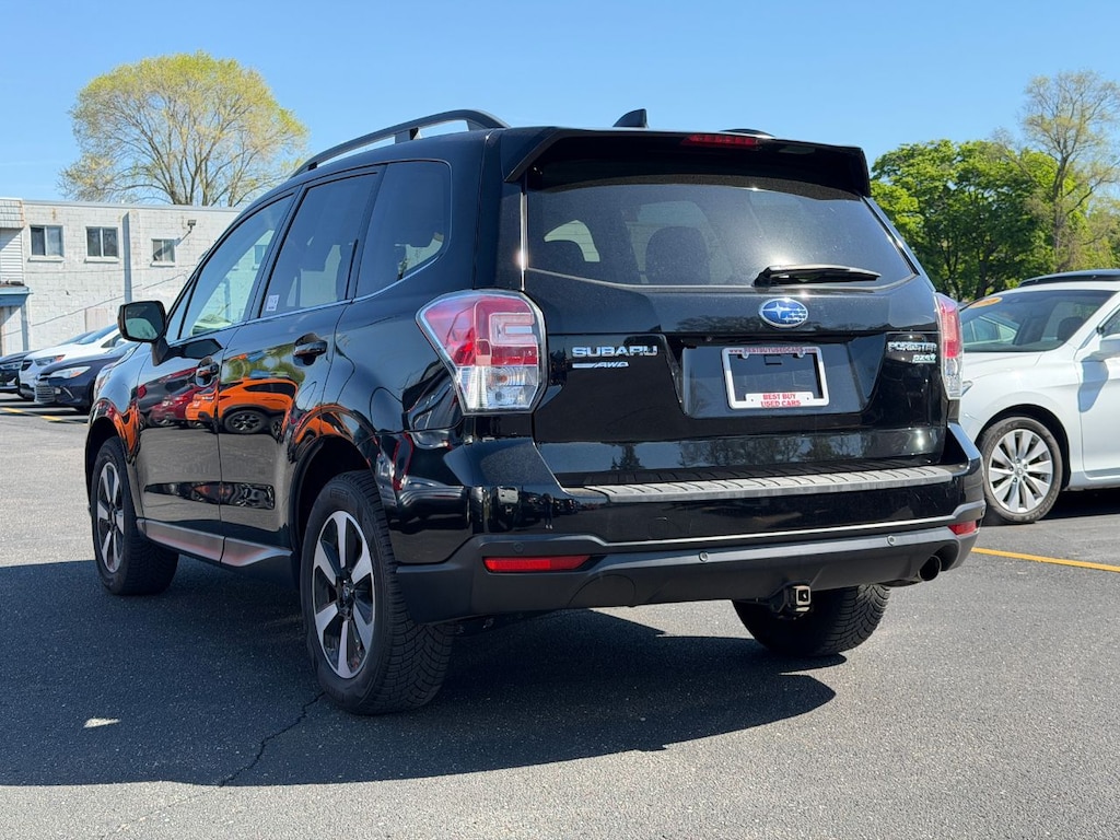 Used 2017 Subaru Forester 2.5i Limited SUV