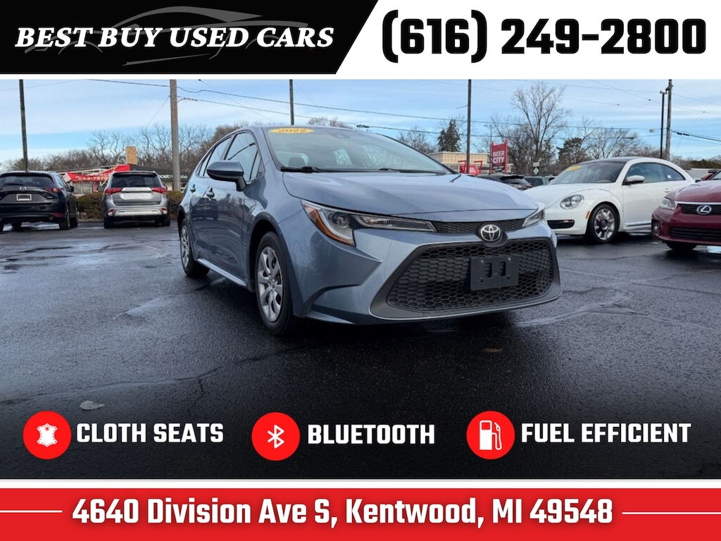 Used 2022 Toyota Corolla LE Sedan