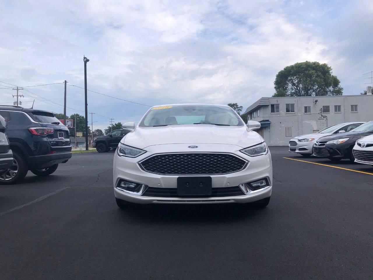 2018 Ford Fusion Titanium Platinum photo 2
