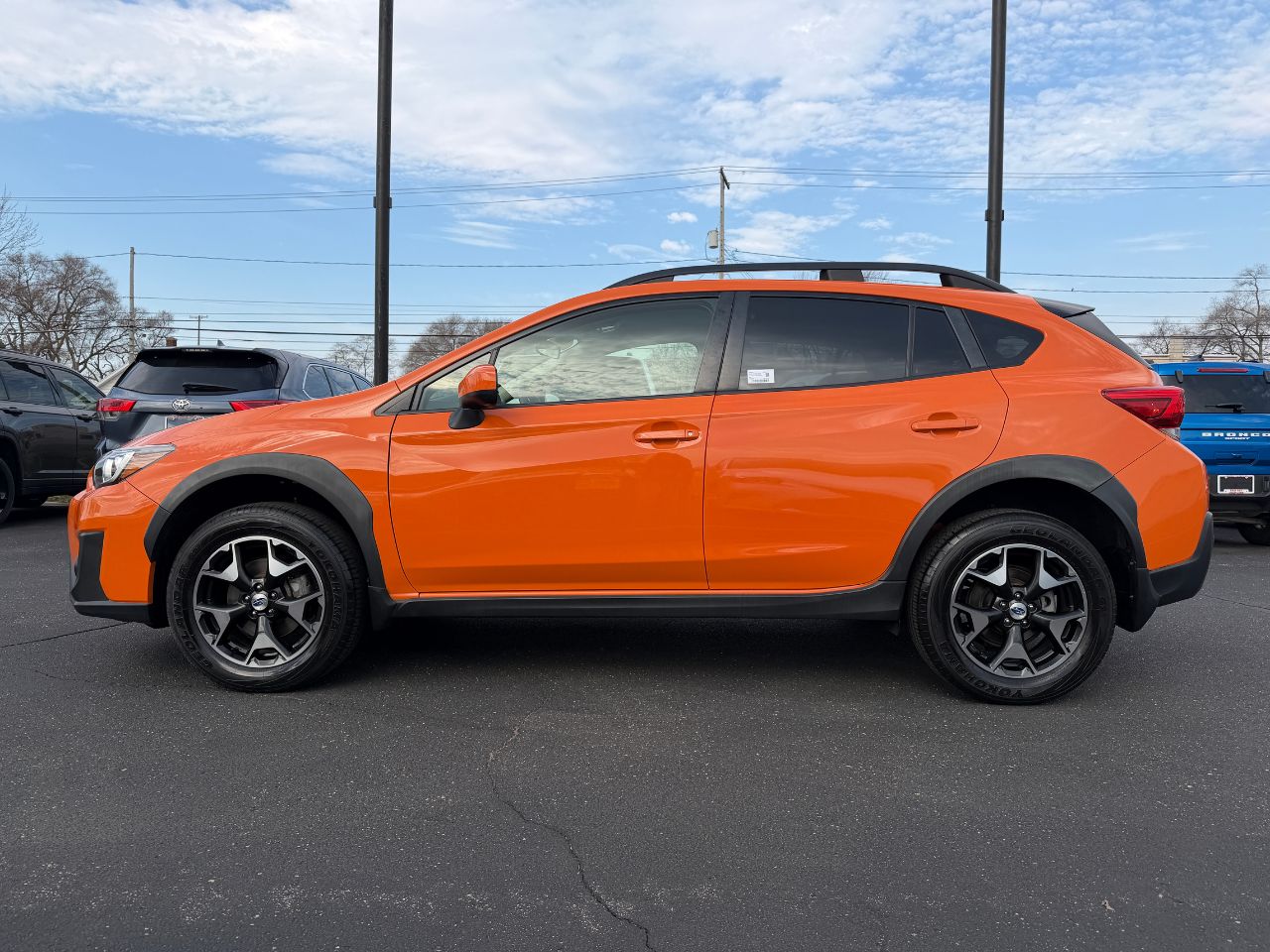 View vehicle photo 7