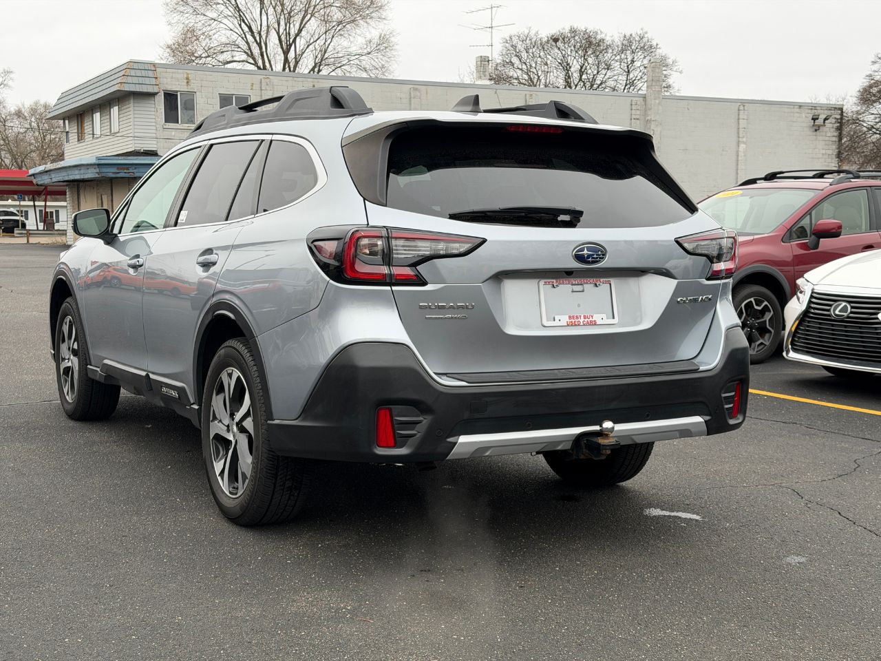 View vehicle photo 4