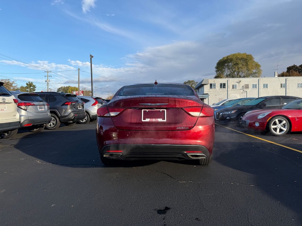 Used 2015 Chrysler 200 S Sedan