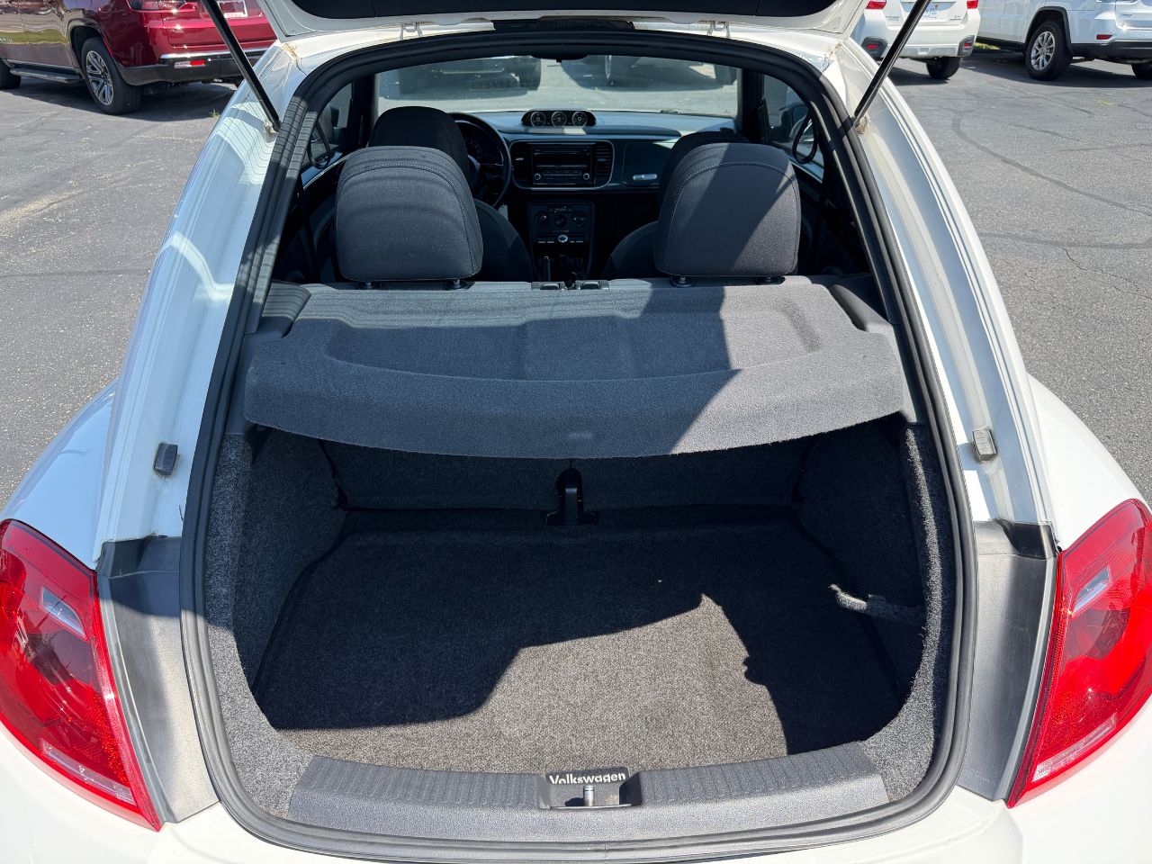 2012 Volkswagen Beetle 2.0 - Photo 29