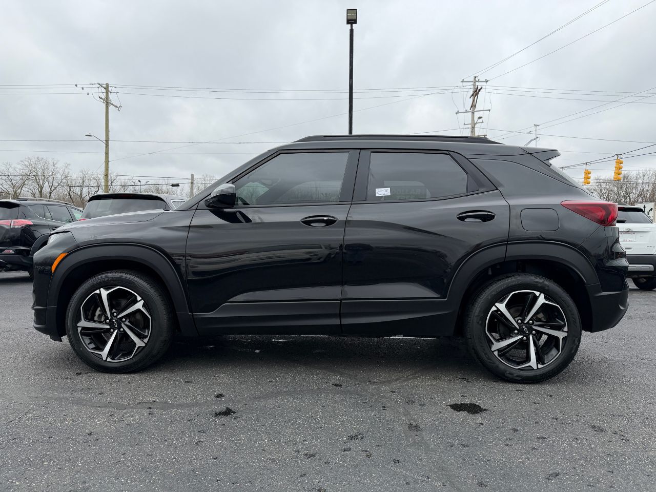 View vehicle photo 7