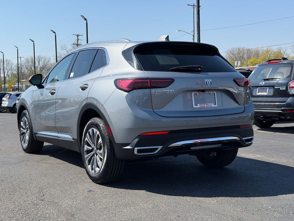 Used 2024 Buick Envision Preferred SUV