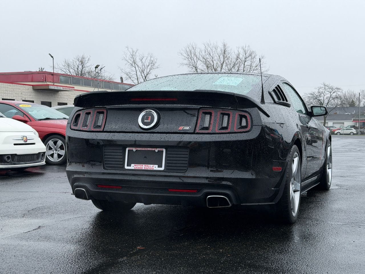 View vehicle photo 6