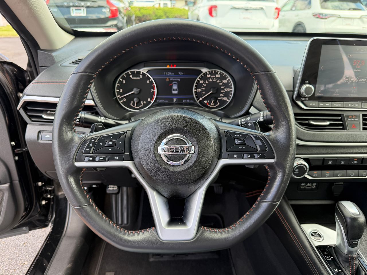2022 Nissan Altima SR - Photo 20