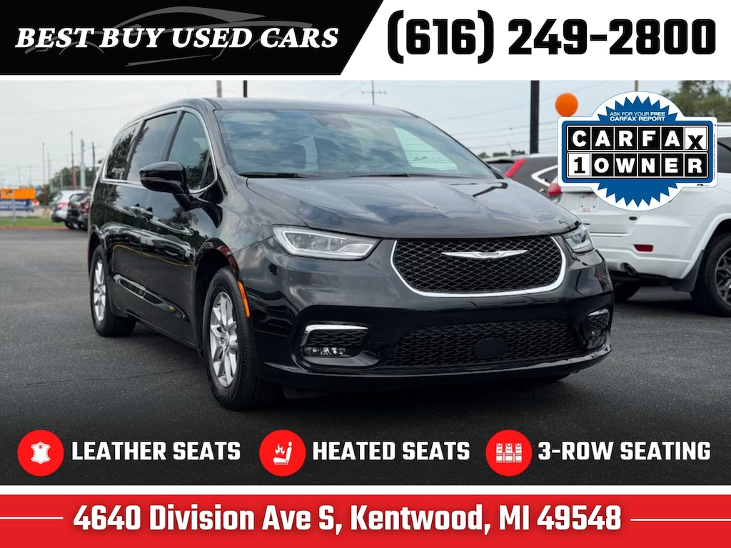 Used 2026 Chrysler Pacifica Select Van Passenger Van