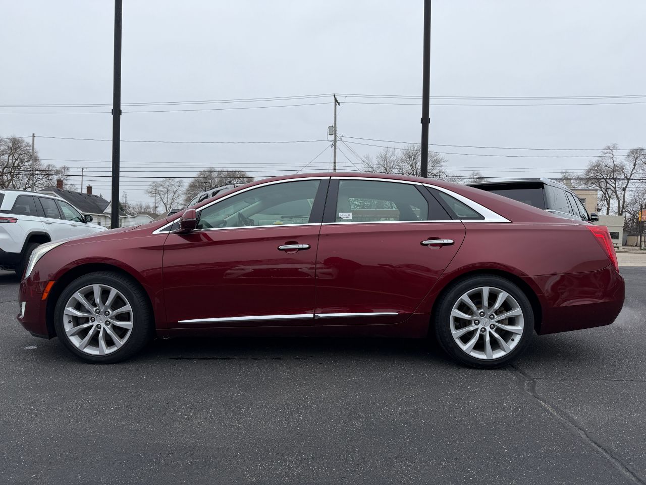 View vehicle photo 7