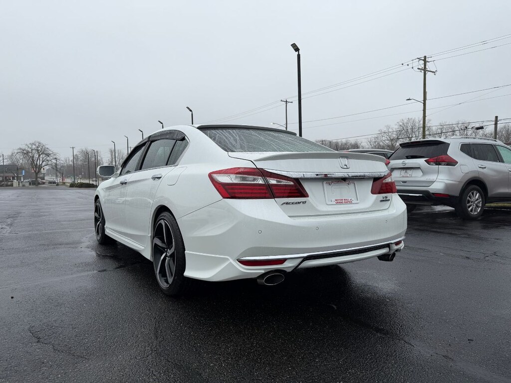 Used 2016 Honda Accord Touring Sedan