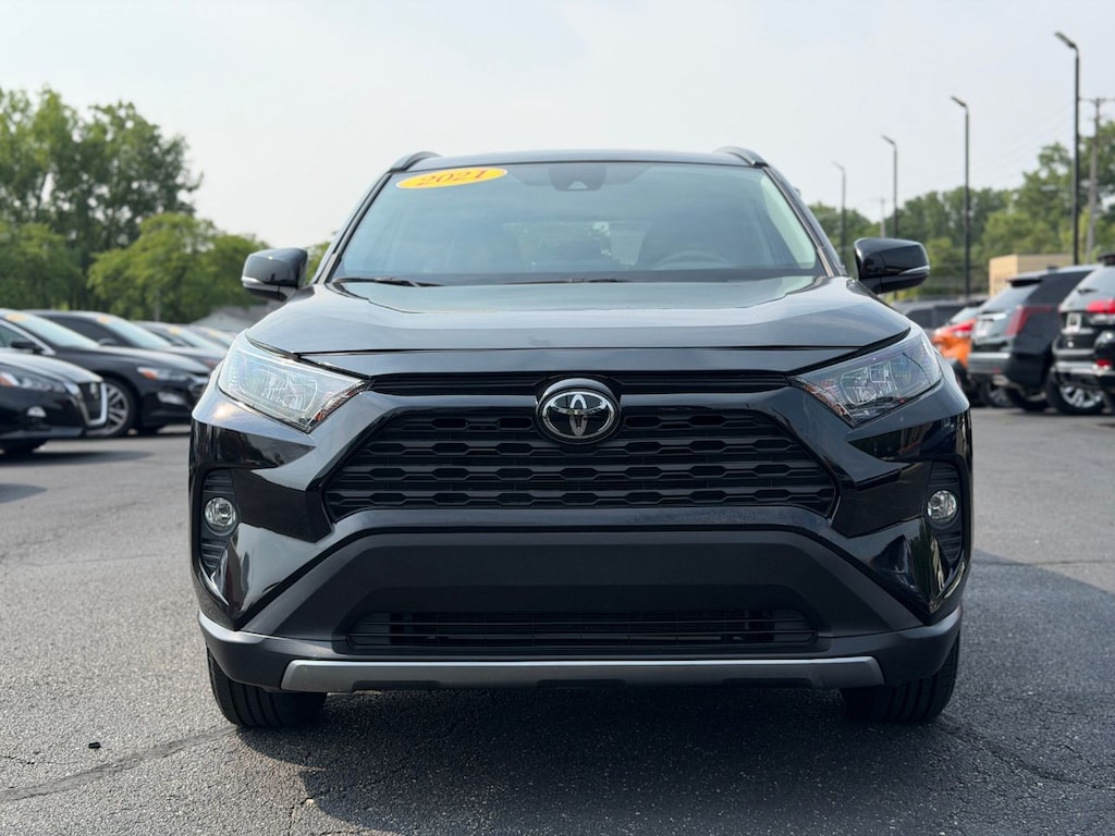 Used 2021 Toyota RAV4 XLE SUV