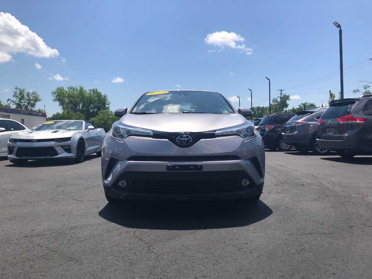 2019 Toyota C-HR Limited photo 2