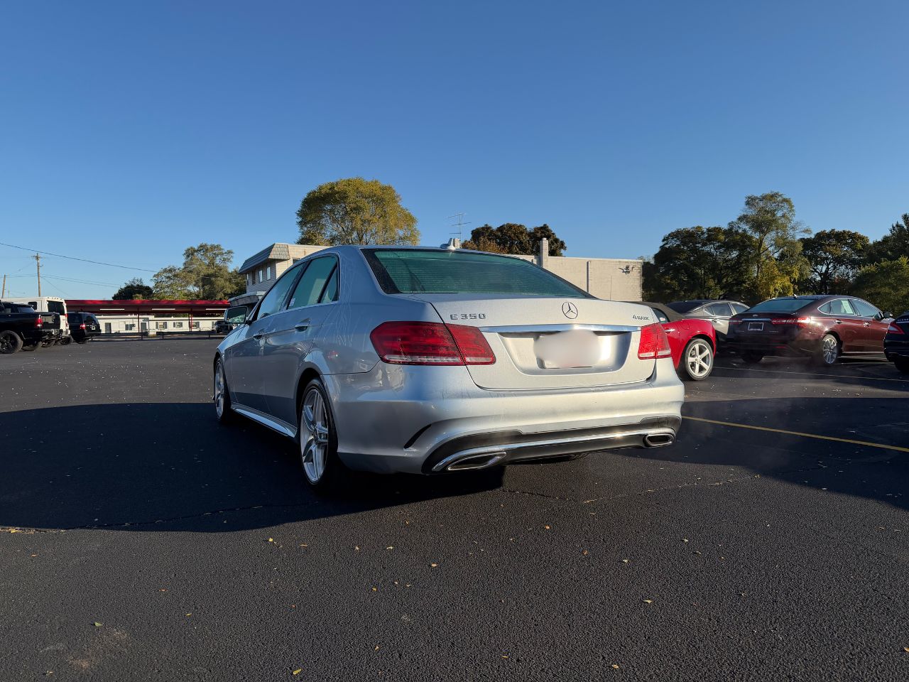 2014 Mercedes Benz E 350 4MATIC photo 4