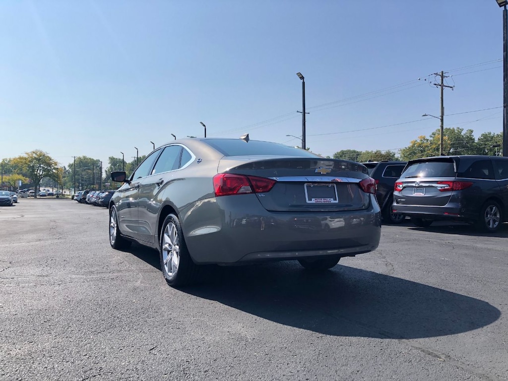 Used 2017 Chevrolet Impala LT w/1LT Sedan
