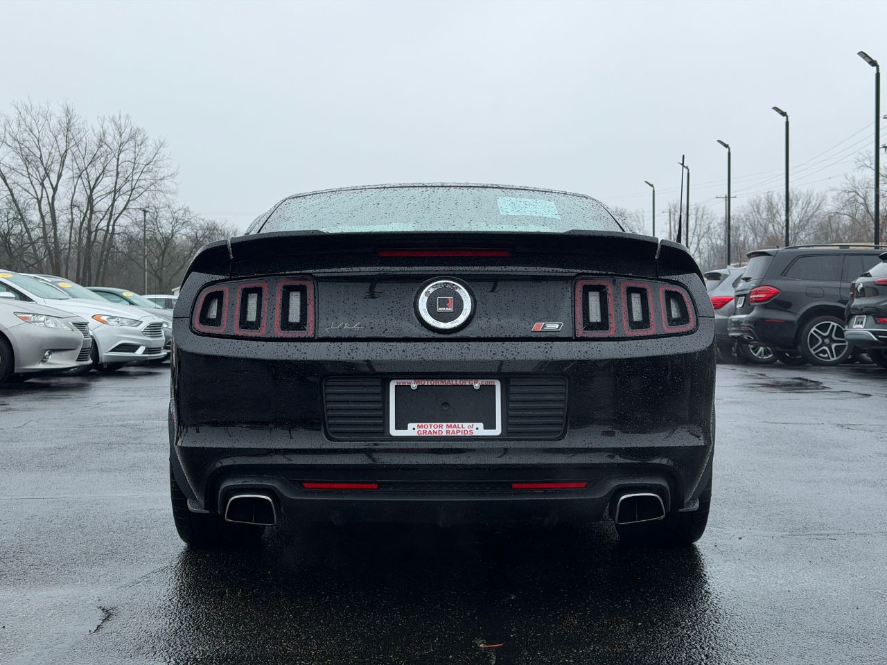 View vehicle photo 5