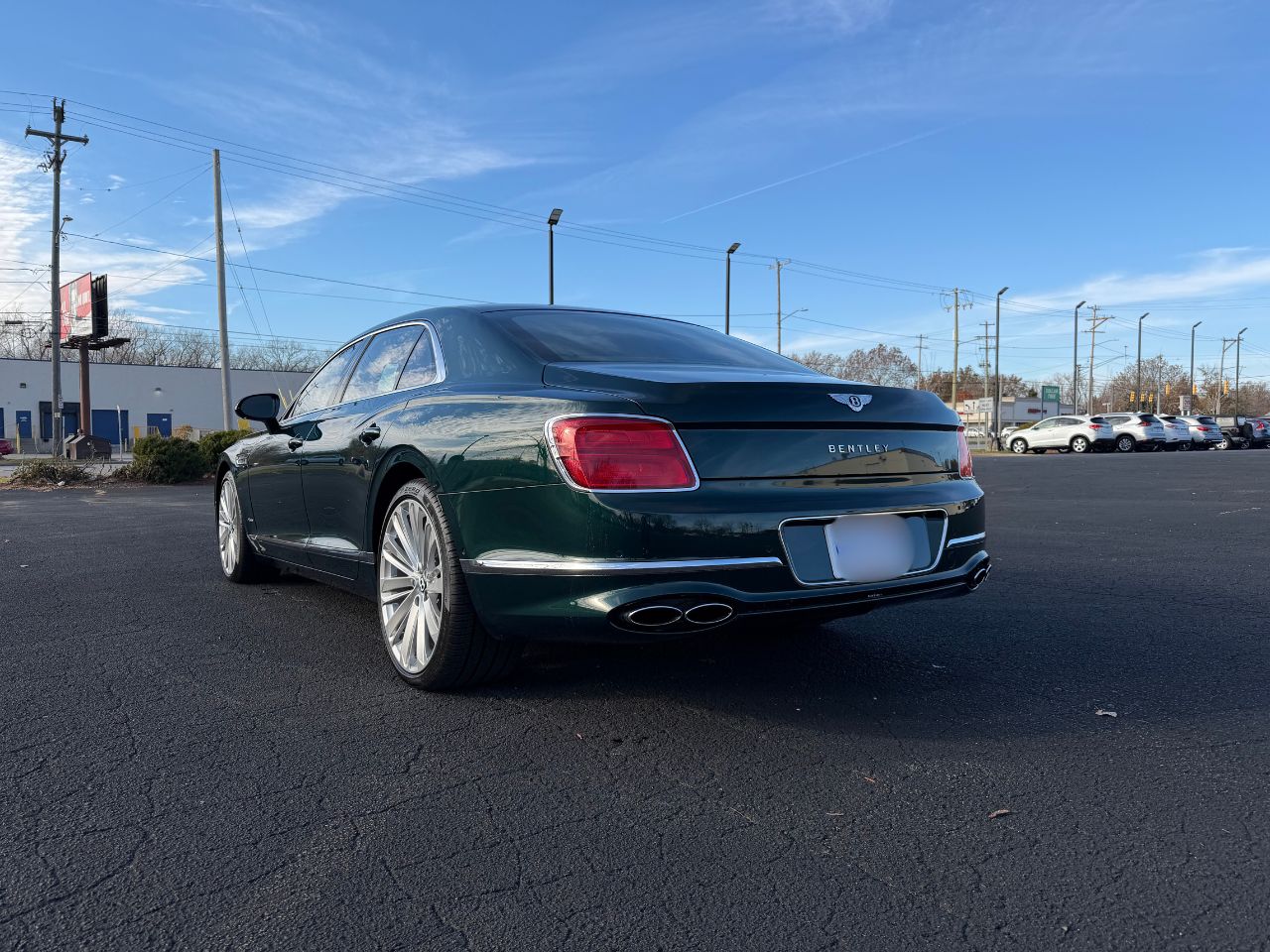 2023 Bentley Flying Spur Azure V8 photo 4